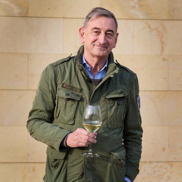 Compañia Bodeguera de Valenciso, Winemaker listed on Moke Fine Wines