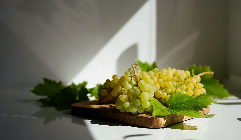 What Makes a Wine Vegan? 30 What makes a wine vegan?
